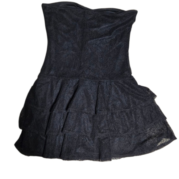 Forever 21 Black Strapless Lace Mini Medium - Picture 2 of 6